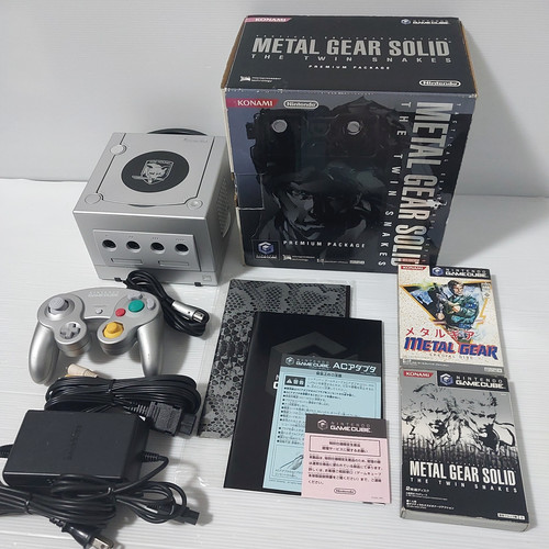 Nintendo gamecube metal gear - nintendo,